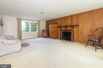 105 Powderhorn Dr, Phoenixville, PA 19460 - photo 6