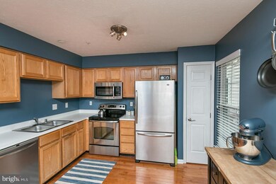 9 Milkwood Ct, Owings Mills, MD 21117 - photo 3