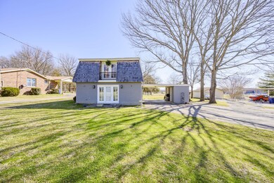 1304 Wesley St, Shelbyville, TN 37160 - photo 2