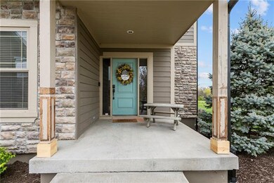 1552 Brompton Ln, Raymore, MO 64083 - photo 3