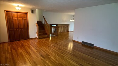 676 Parker Rd, Aurora, OH 44202 - photo 5