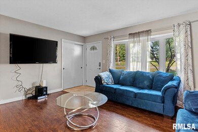 80 Bonniebrook Rd unit 1, Chatham, IL 62629 - photo 4