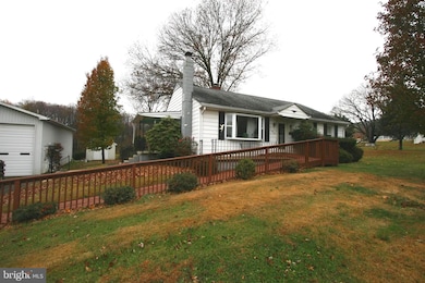 5719 Shookstown Rd, Frederick, MD 21702 - photo 2