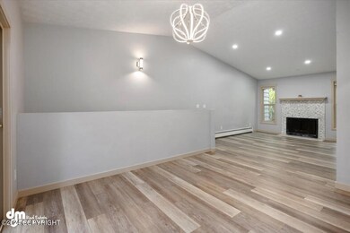 11-Dining Room_SLS_-0636