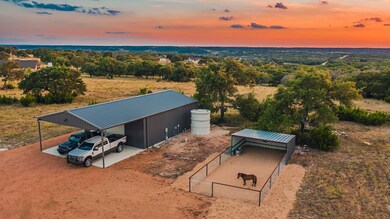 1111 Hartmann Ranch Way, Fredericksburg, TX 78624 - photo 4