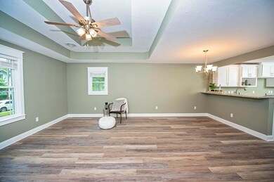 1333 E Monroe (10)