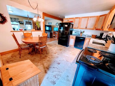 Kitchen 4