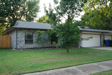 2600 S Sycamore Ave, Broken Arrow, OK 74012 - photo 2