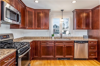 24 Crosman Ave, Swampscott, MA 01907 - photo 5