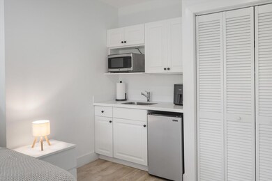 13334 Polo Club Rd unit 211, Wellington, FL 33414 - photo 6