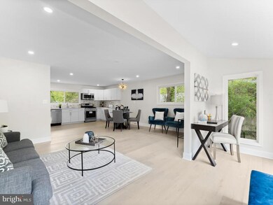 9303 Vaughn Place, Lanham, MD 20706 - photo 4