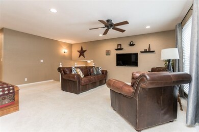 20 Clive Dr NW, Cedar Rapids, IA 52405 - photo 7