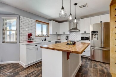 14-N Rita Ln-014