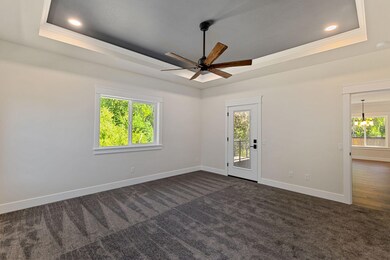 7-web-or-mls-2524-overland-dr