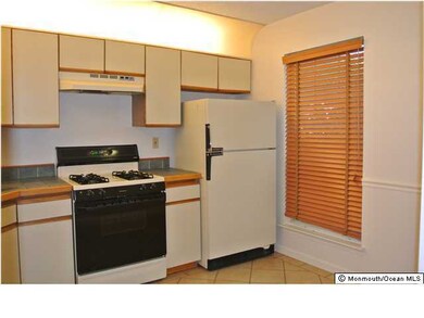 28 Citation Ct, Tinton Falls, NJ 07724 - photo 3