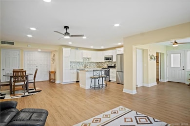 1800 SE St Lucie Blvd unit 6-104, Stuart, FL 34996 - photo 6