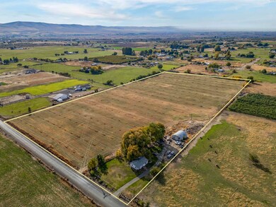 7702 N Griffin Rd, Prosser, WA 99350 - photo 2