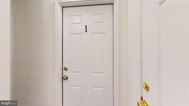 1009 46th St NE unit 1, Washington, DC 20019 - photo 6