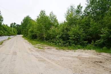 Roger Farnum Rd