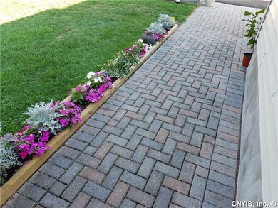 Yard/Garden.