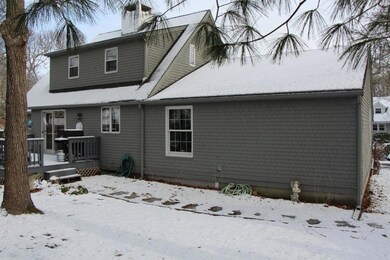 32 Seabreeze Dr, Bourne, MA 2532 - photo 4