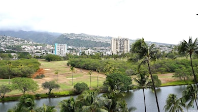 Fairway Villa unit 1013, Honolulu, HI 96815 - photo 2