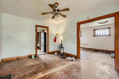 27 S Warren Ave, Columbus, OH 43204 - photo 5