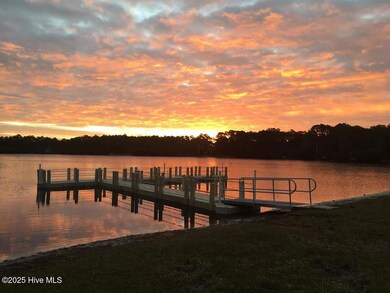 961 Plymouth Rd, Southport, NC 28461 - photo 7