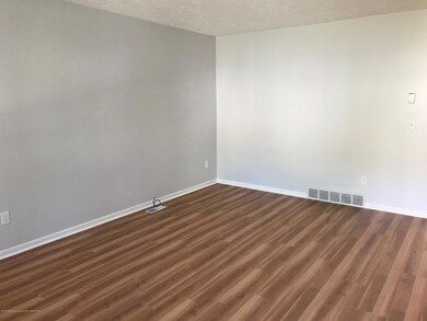 1301 W Barnes Ave, Lansing, MI 48910 - photo 3