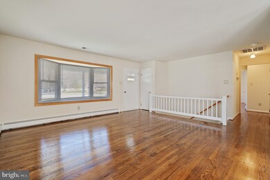14300 Duckett Rd, Brandywine, MD 20613 - photo 6