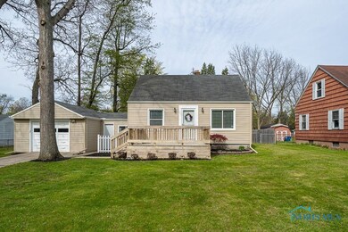 5213 Adella St, Toledo, OH 43613 - photo 2