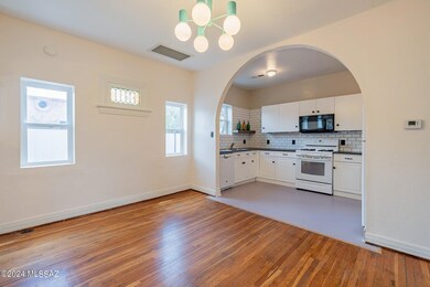 DINING AREA/KITCHEN