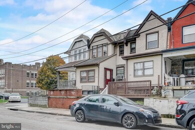 372 Avon Rd, Upper Darby, PA 19082 - photo 3