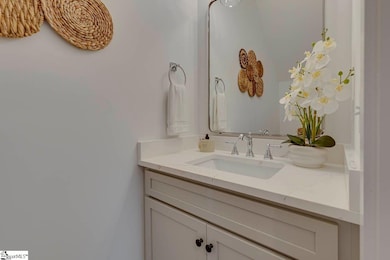 35 Endel St, Greenville, SC 29611 - photo 5