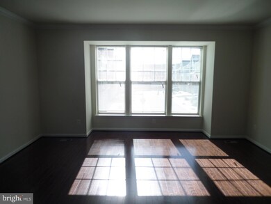 25280 Arrowroot Terrace, Chantilly, VA 20152 - photo 4