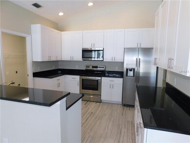 5139 Englewood Ln, Zephyrhills, FL 33541 - photo 5