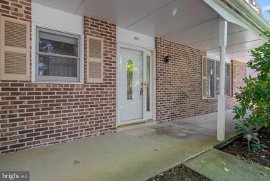 338 Flint Rd, Langhorne, PA 19047 - photo 5