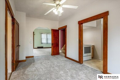 2244 S 33rd St, Lincoln, NE 68506 - photo 7