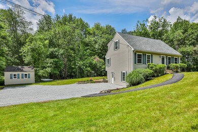 14 Peaslee Crossing Rd, Newton, NH 03858 - photo 2