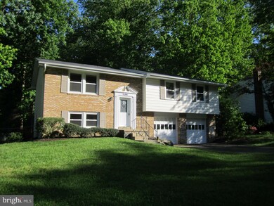 12007 Green Ct, Glenn Dale, MD 20769 - photo 2