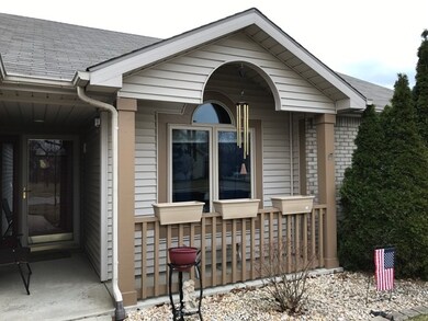 7614 Wynnewood Ln, Fort Wayne, IN 46835 - photo 2