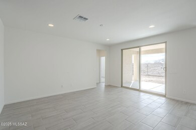 6-web-or-mls-Pecan-6
