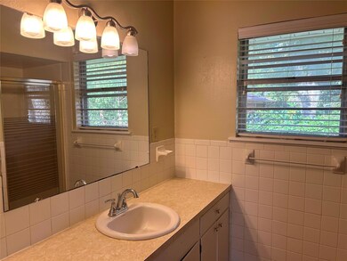 1619 W Acheson St, Denison, TX 75020 - photo 5