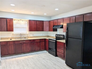 Spacious Kitchen