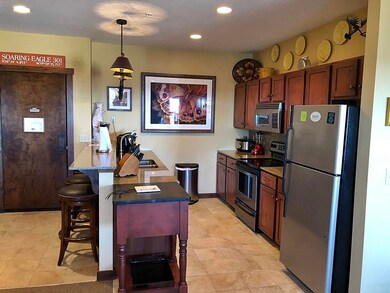 301 kitchen2
