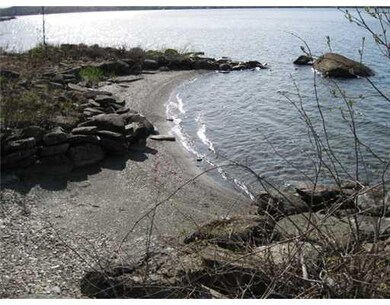 Waterfront/Dock/Pier.