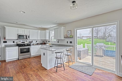 1957 Hunterstown Hampton Rd, New Oxford, PA 17350 - photo 7