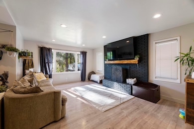 6324 E Evans Creek Rd, Rogue River, OR 97537 - photo 7