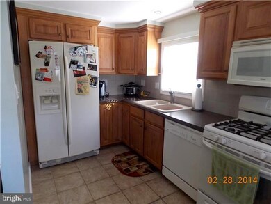 2735 Maxwell St, Philadelphia, PA 19136 - photo 2