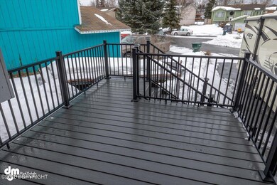 37-Front Porch_DMD_6536